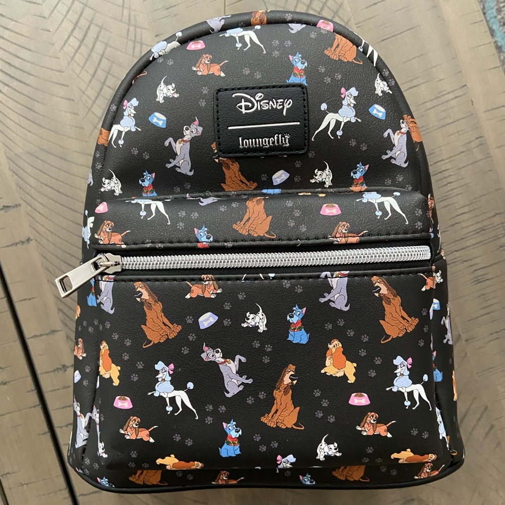 ❤️ NWT Loungefly Disney Dogs Backpack ❤️